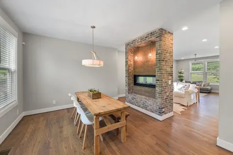 2676 Hartford Drive Nashville TN 37210