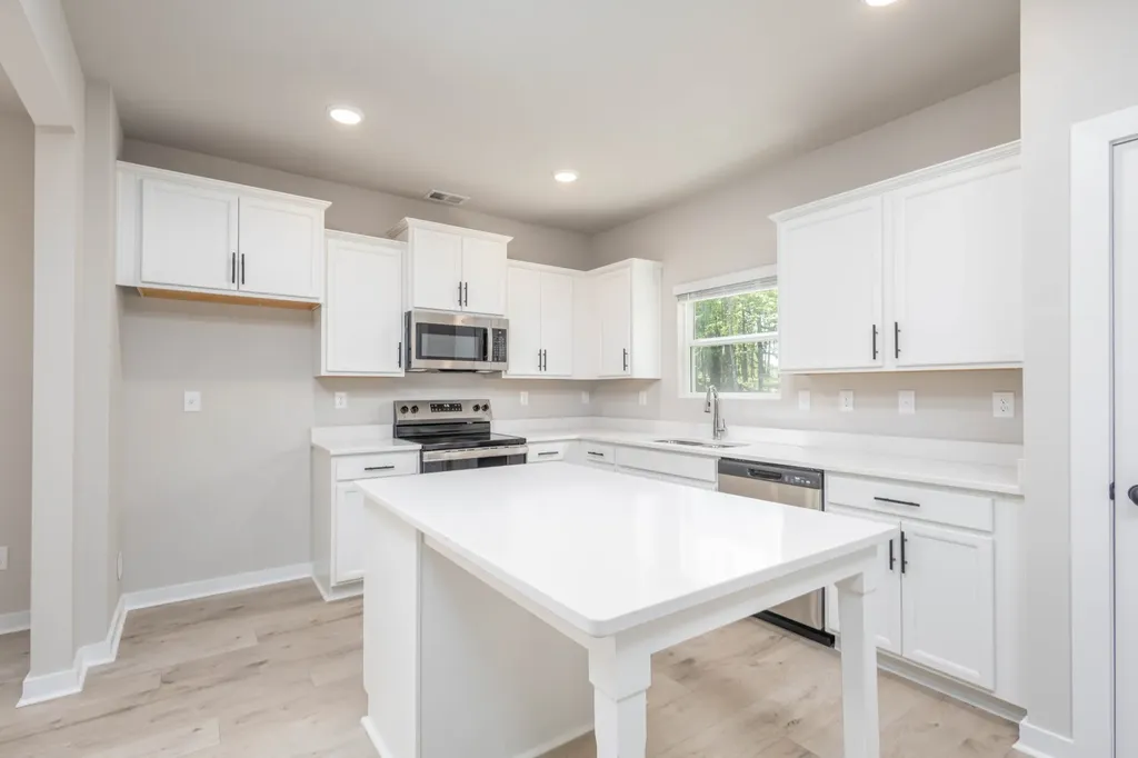 107 Cherry Blossom Way Dickson TN 37055