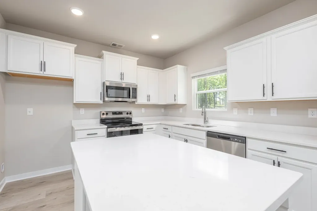 107 Cherry Blossom Way Dickson TN 37055