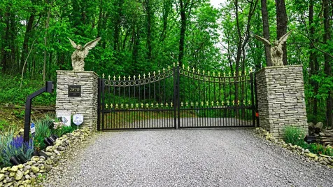 2870 Leonard Creek Lane Arrington TN 37014