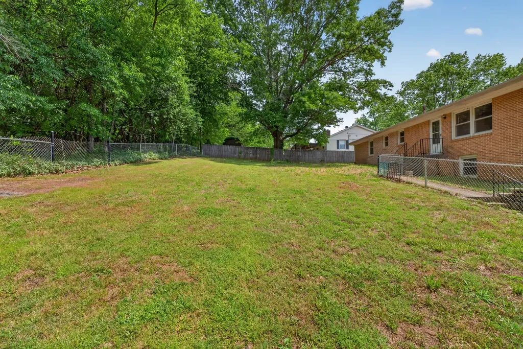 621 Carmack Avenue Carthage TN 37030