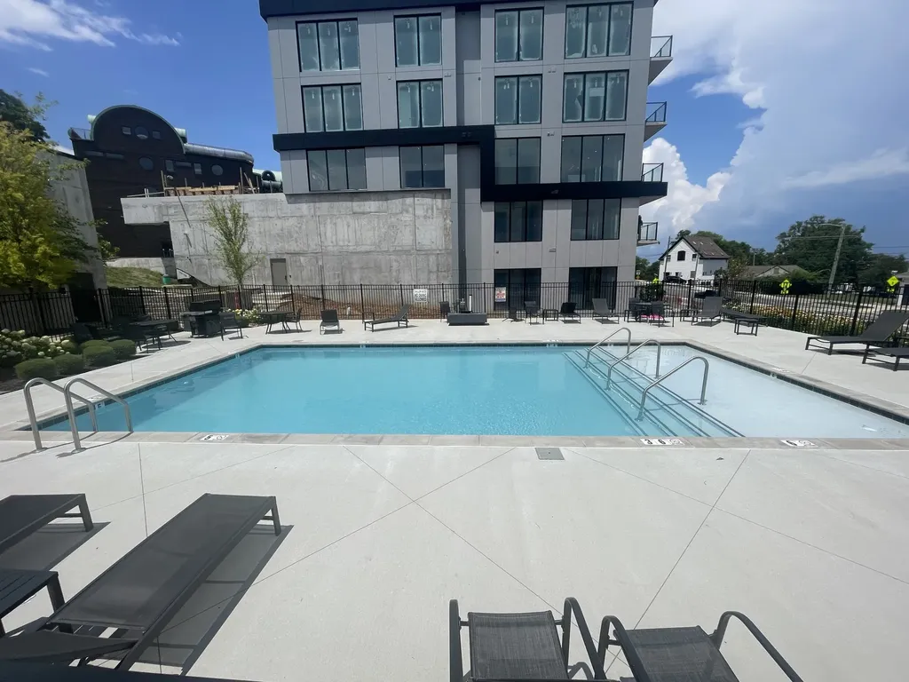 303 31st Ave, N Nashville TN 37203