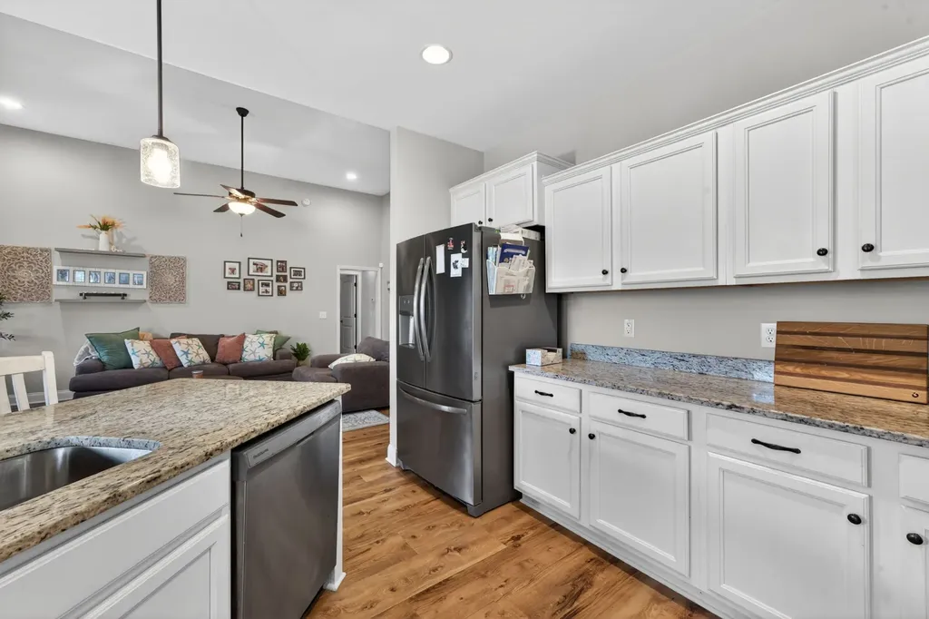 2911 Firerock Dr, N Murfreesboro TN 37128