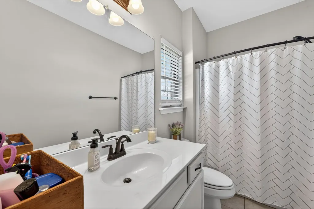 2911 Firerock Dr, N Murfreesboro TN 37128