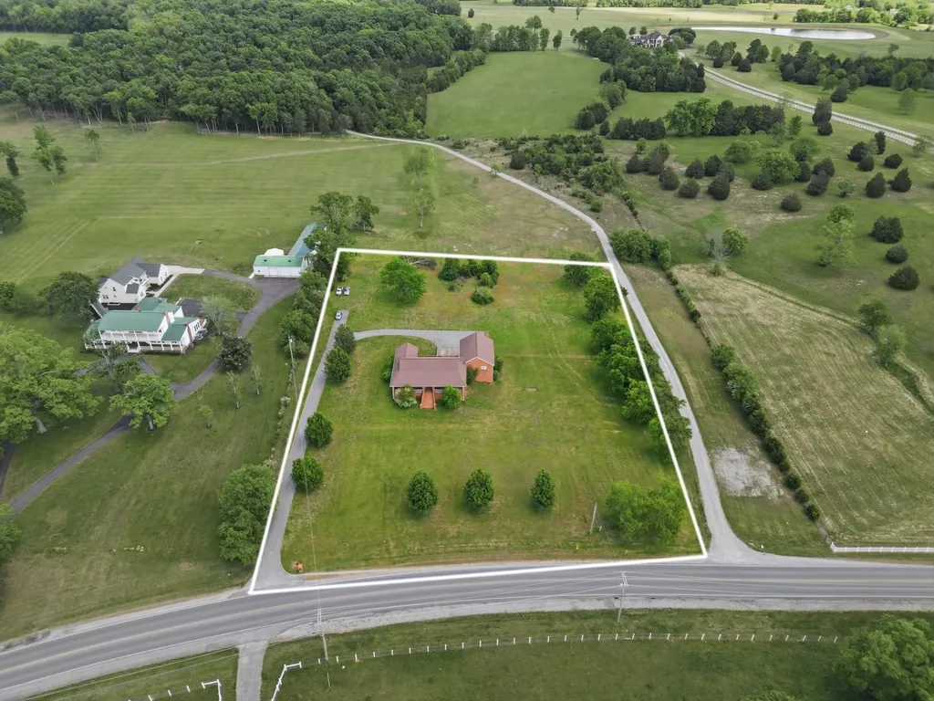 3141 Coles Ferry Pike Lebanon TN 37087