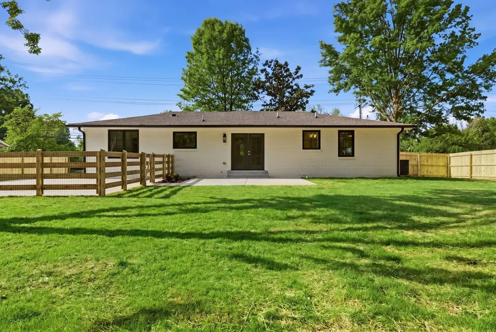 344 Blackman Road Nashville TN 37211