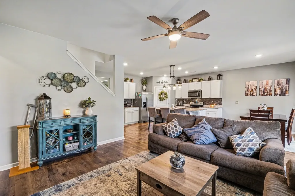 302 Ryan Road Chapel Hill TN 37034