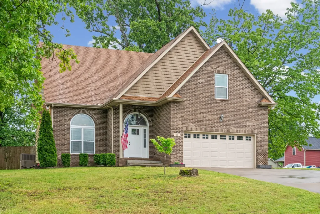 1861 Red Fox Trail Clarksville TN 37042