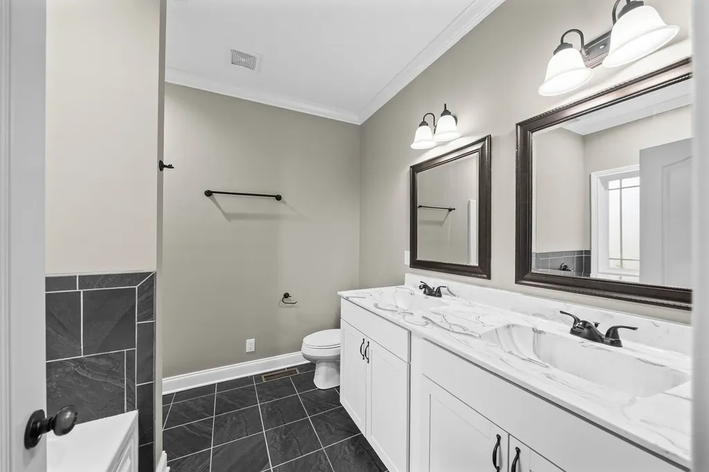 1861 Red Fox Trail Clarksville TN 37042