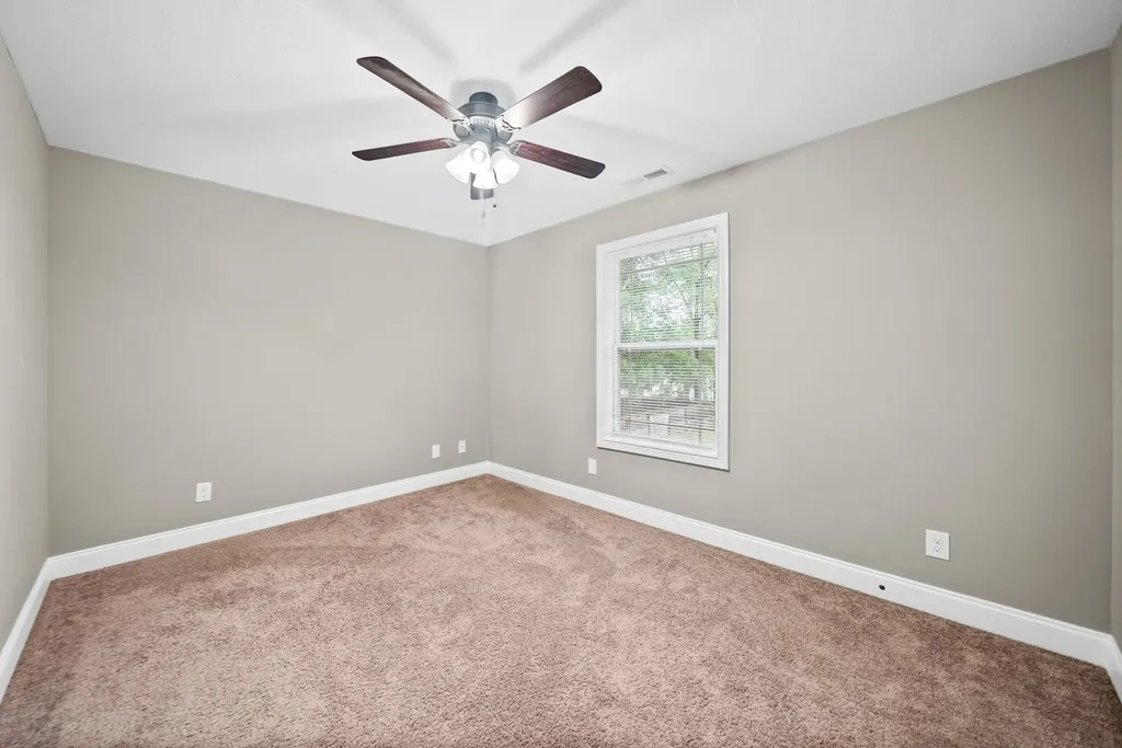 1861 Red Fox Trail Clarksville TN 37042