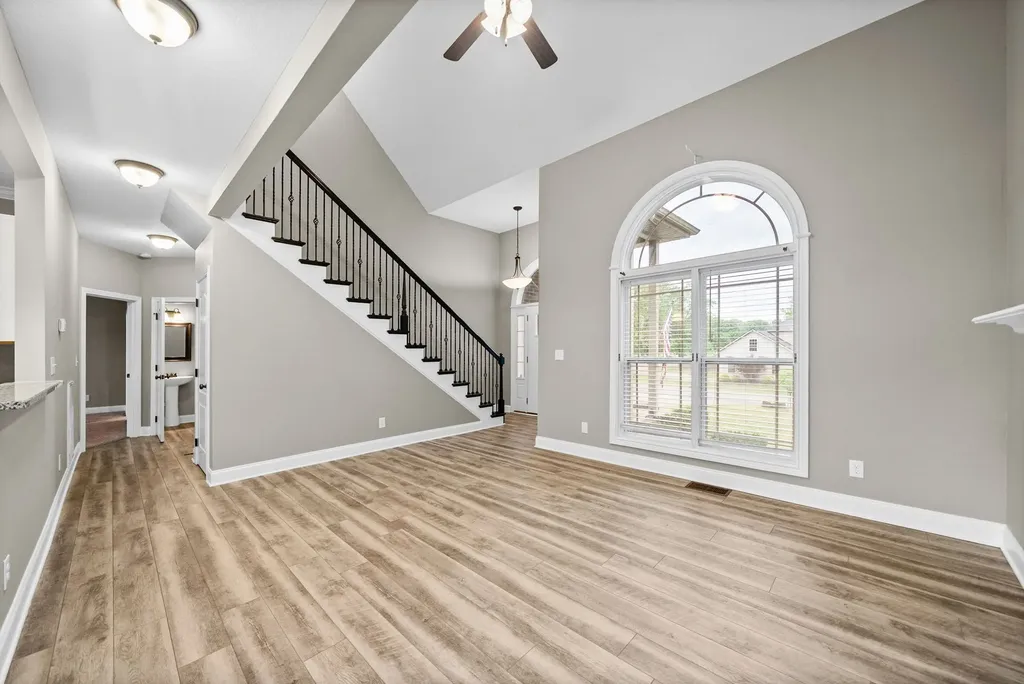 1861 Red Fox Trail Clarksville TN 37042