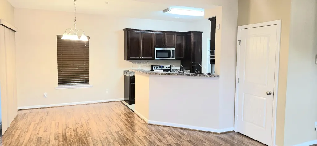 106 Check Court Smyrna TN 37167