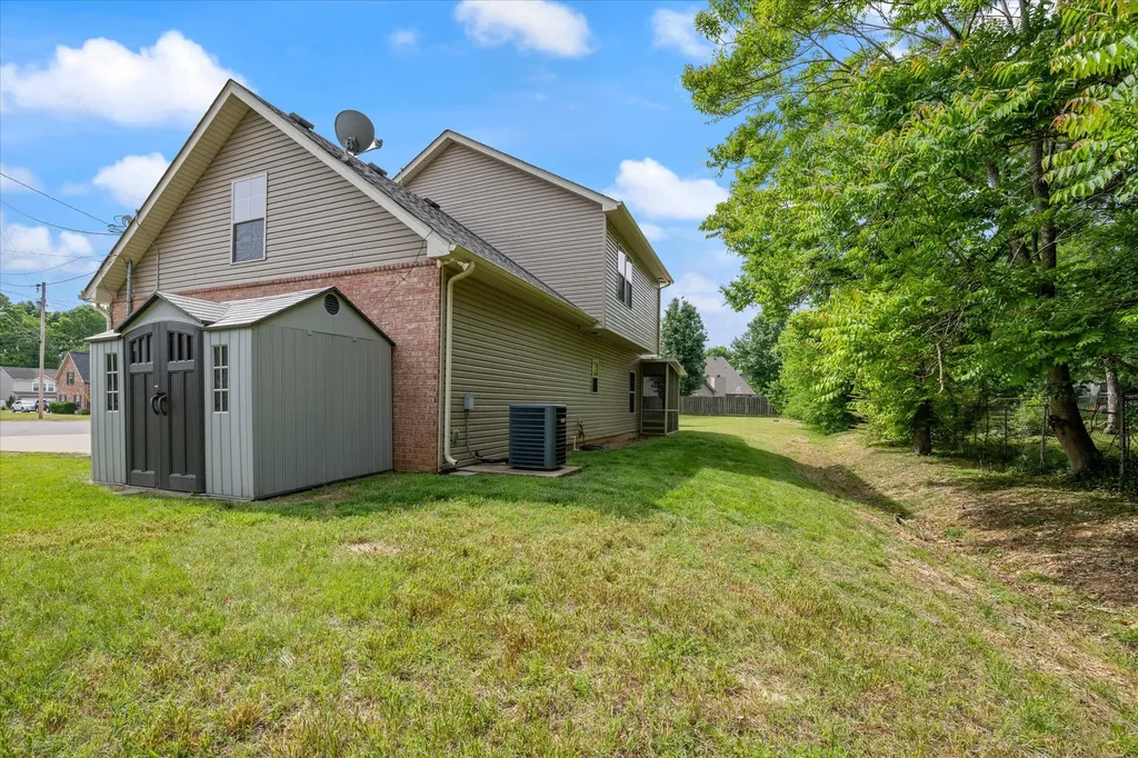 106 Check Court Smyrna TN 37167