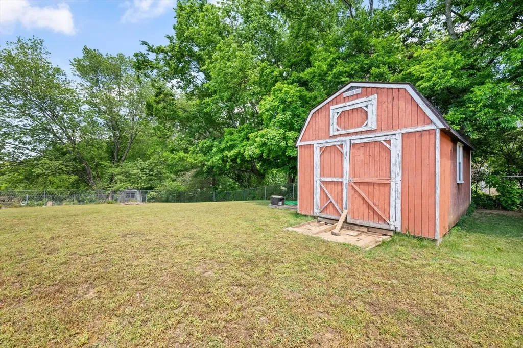 2887 Gusty Lane Clarksville TN 37043
