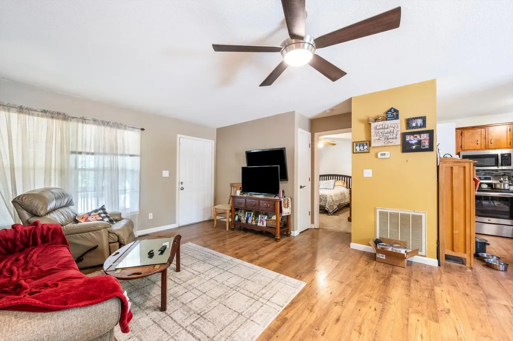 2887 Gusty Lane Clarksville TN 37043