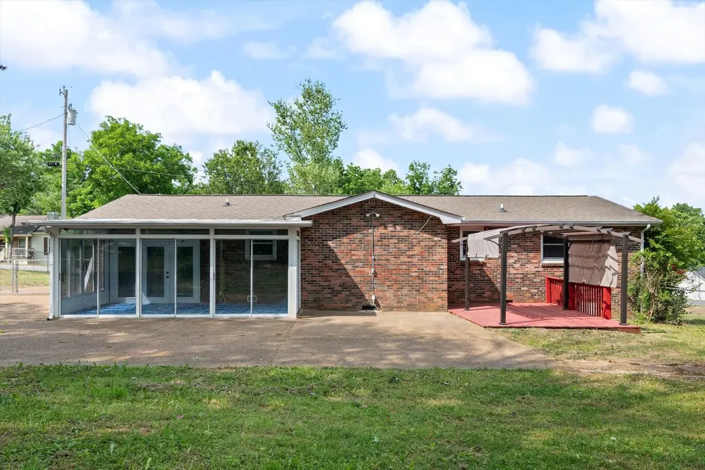 208 Bass Drive Mount Juliet TN 37122