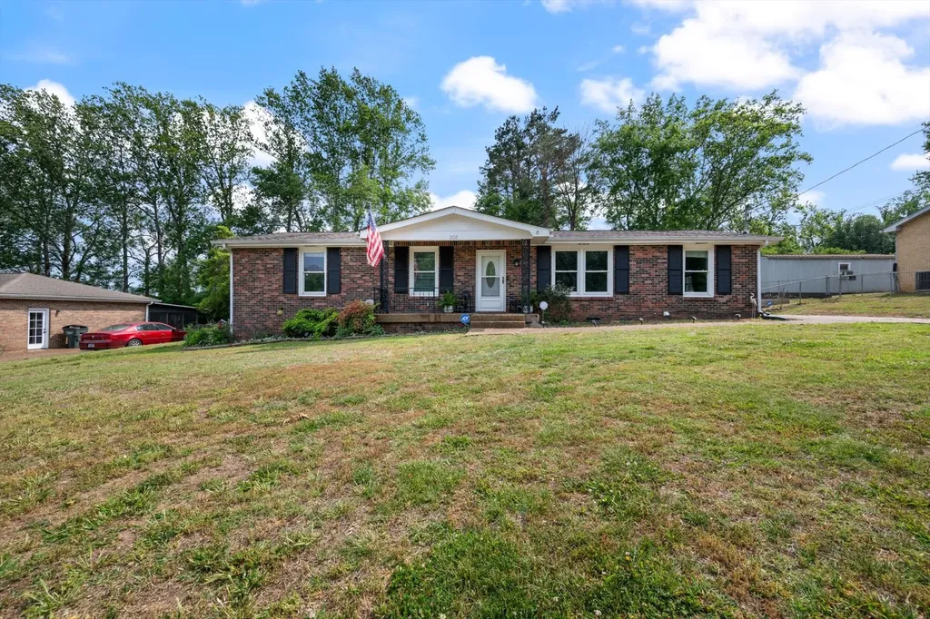 208 Bass Drive Mount Juliet TN 37122