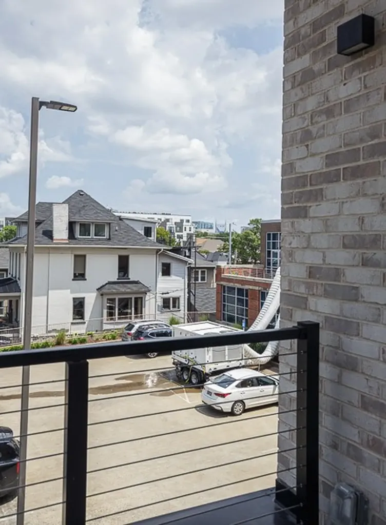 1030 17th Ave, S Nashville TN 37212