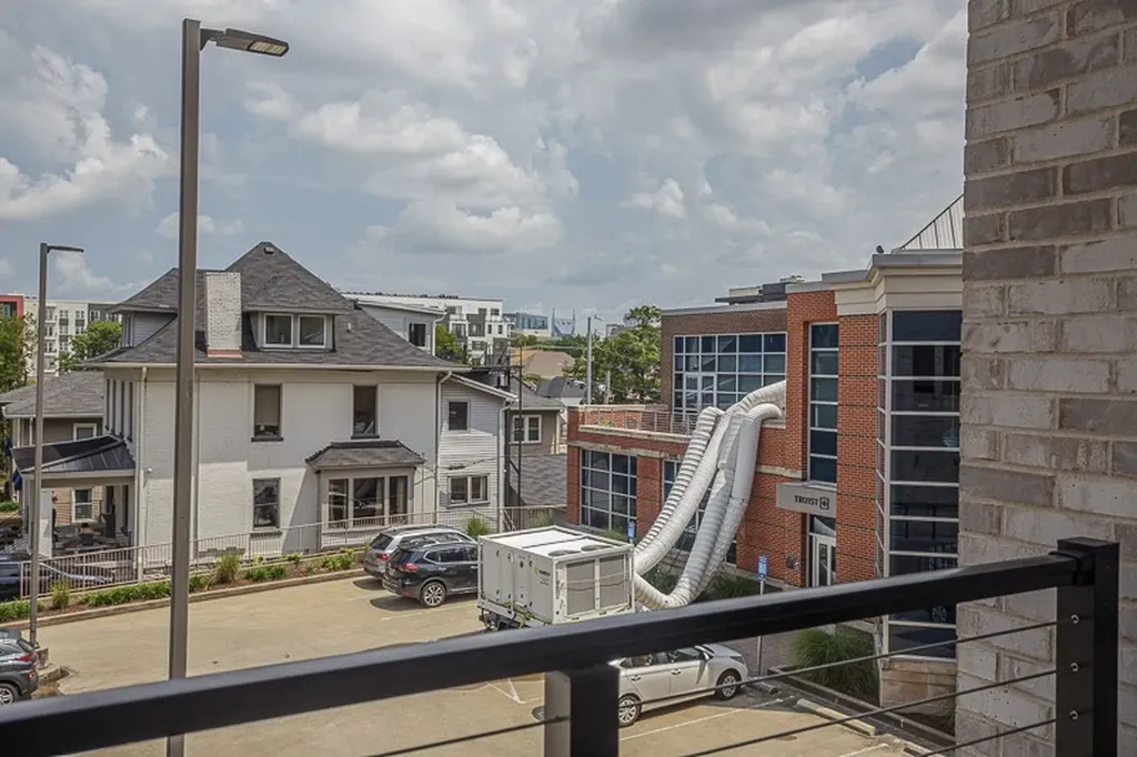 1030 17th Ave, S Nashville TN 37212