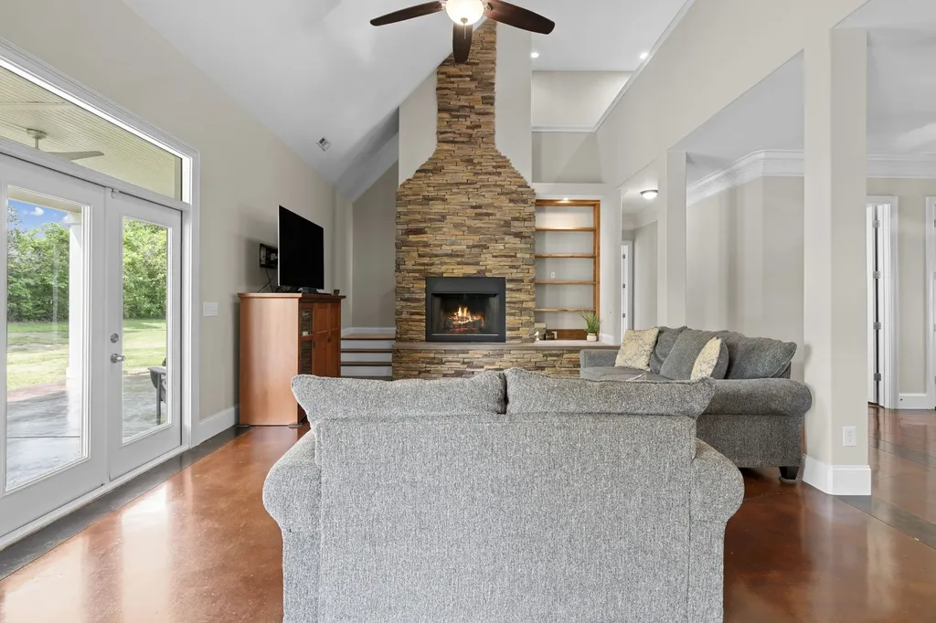 3946D Hickory Ridge Road Lebanon TN 37087