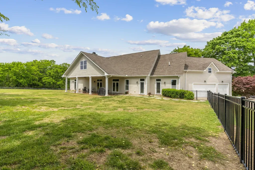 3946D Hickory Ridge Road Lebanon TN 37087