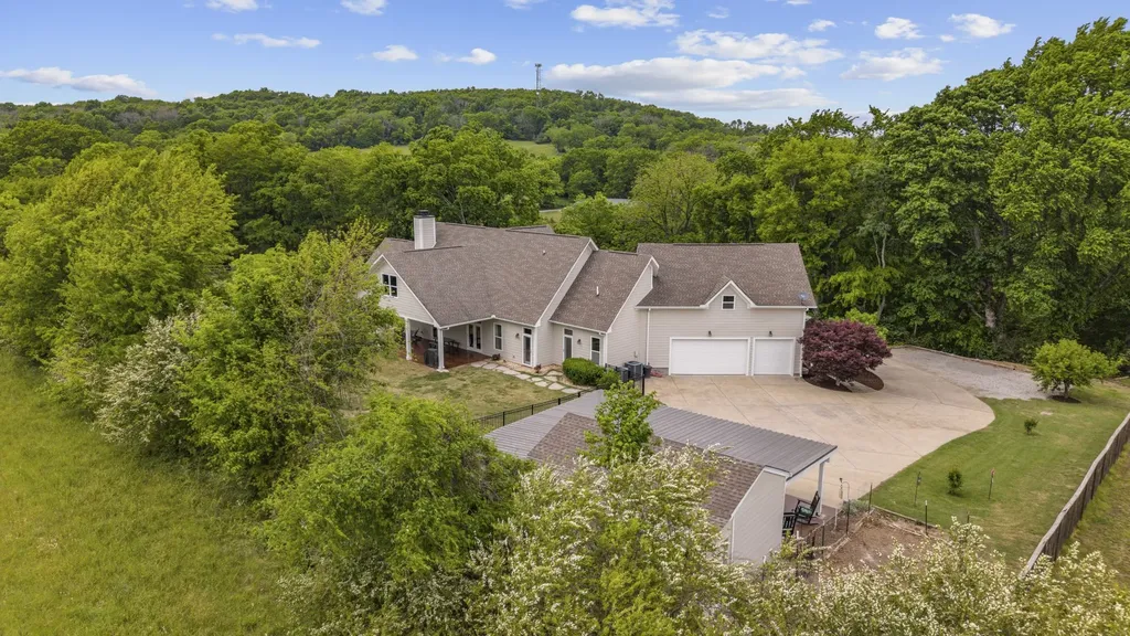 3946D Hickory Ridge Road Lebanon TN 37087