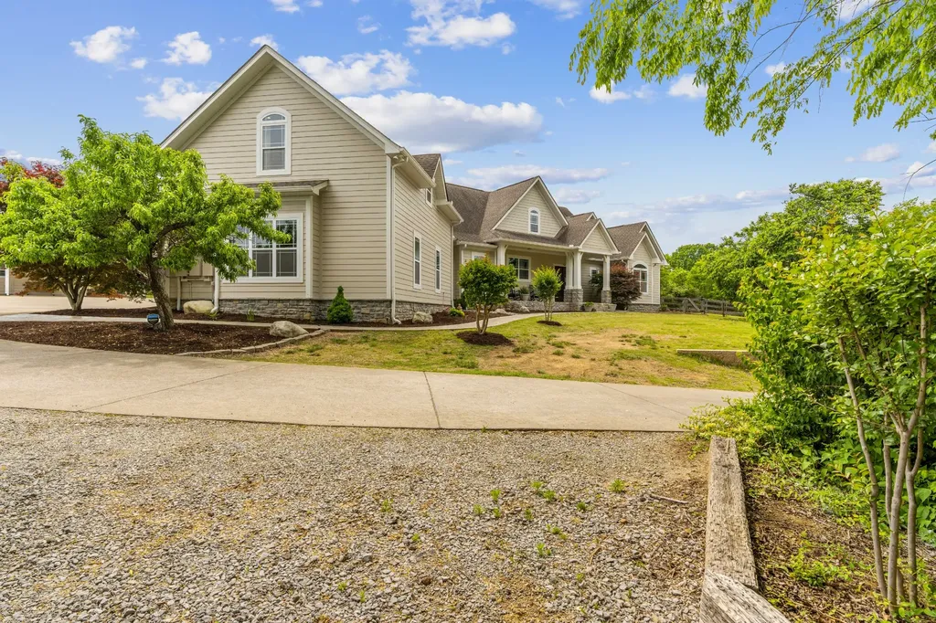 3946D Hickory Ridge Road Lebanon TN 37087