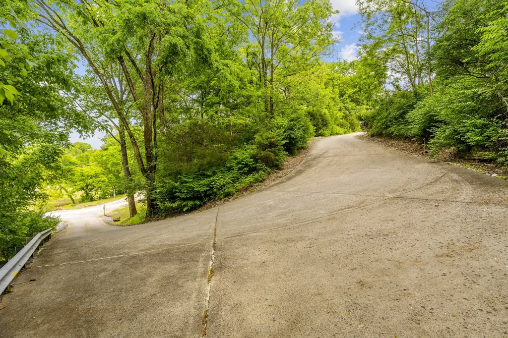 3946D Hickory Ridge Road Lebanon TN 37087
