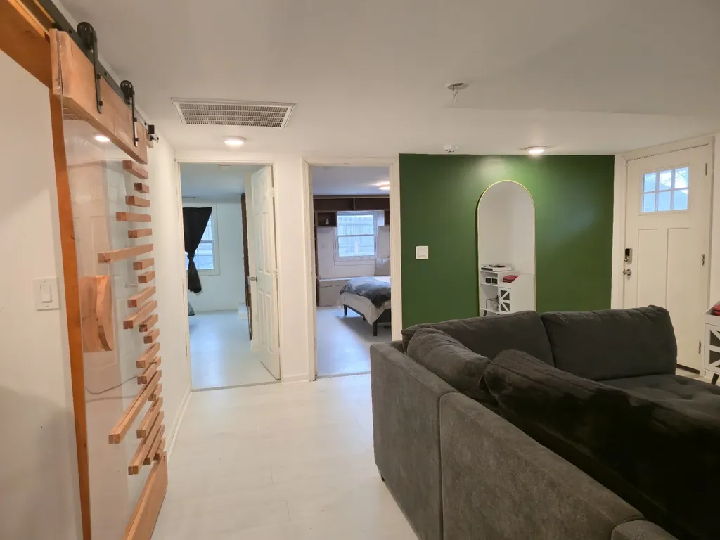 409B Mciver Street Nashville TN 37211