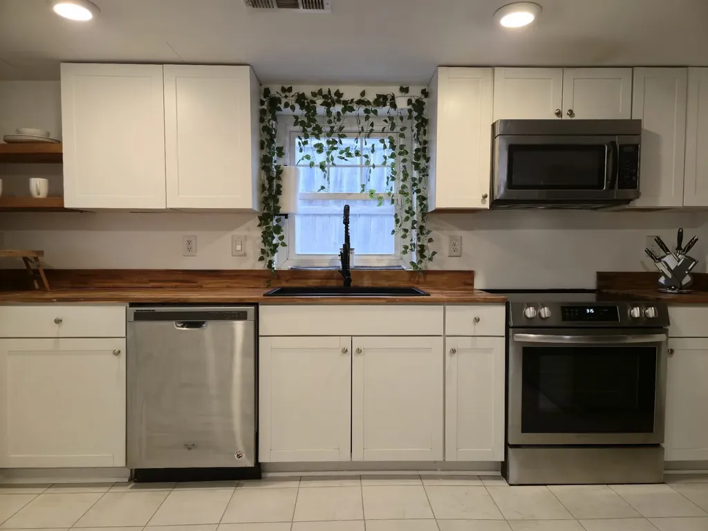 409B Mciver Street Nashville TN 37211
