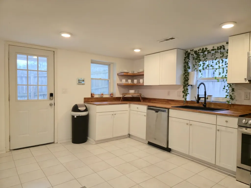 409B Mciver Street Nashville TN 37211