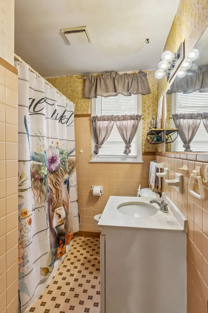 110 Pleasant Drive Columbia TN 38401