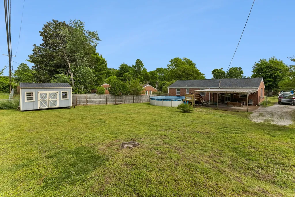110 Pleasant Drive Columbia TN 38401