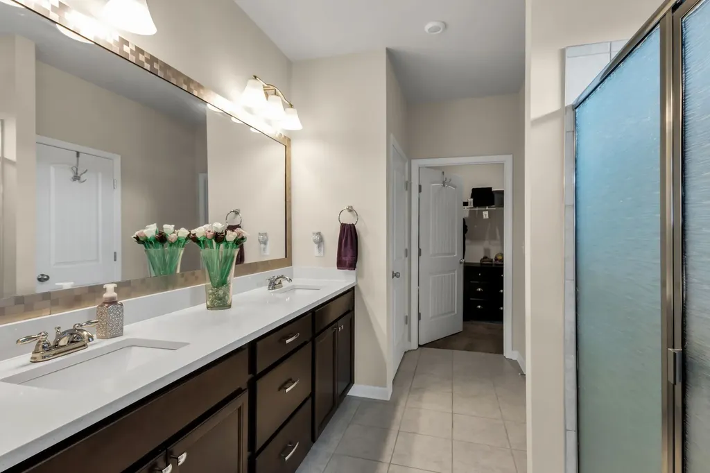 3722 Pelham Wood Drive Murfreesboro TN 37128