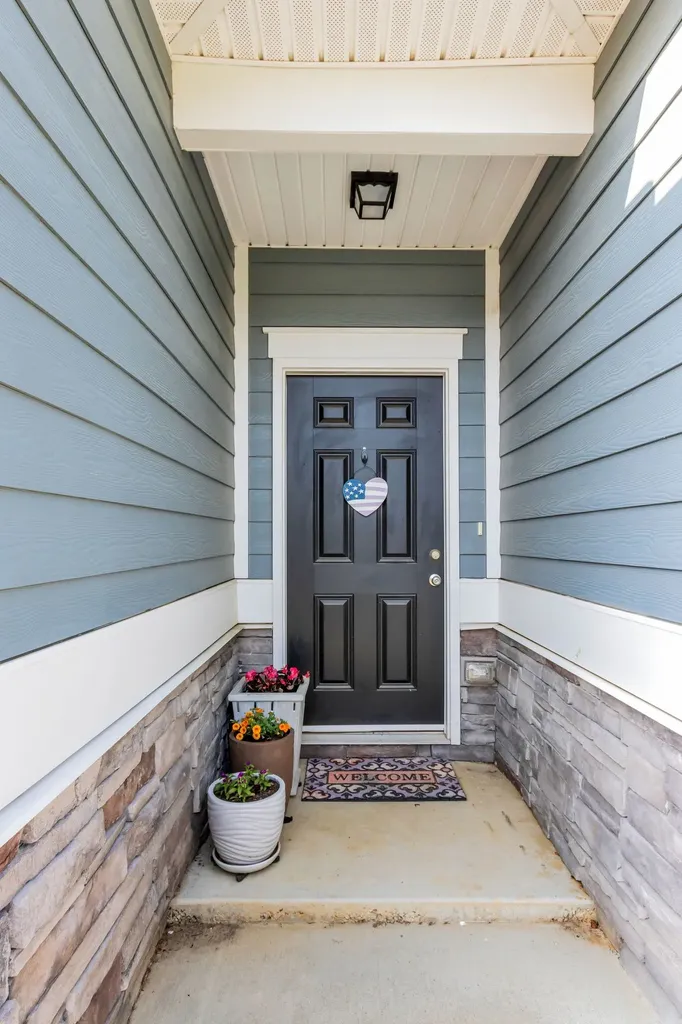 3722 Pelham Wood Drive Murfreesboro TN 37128