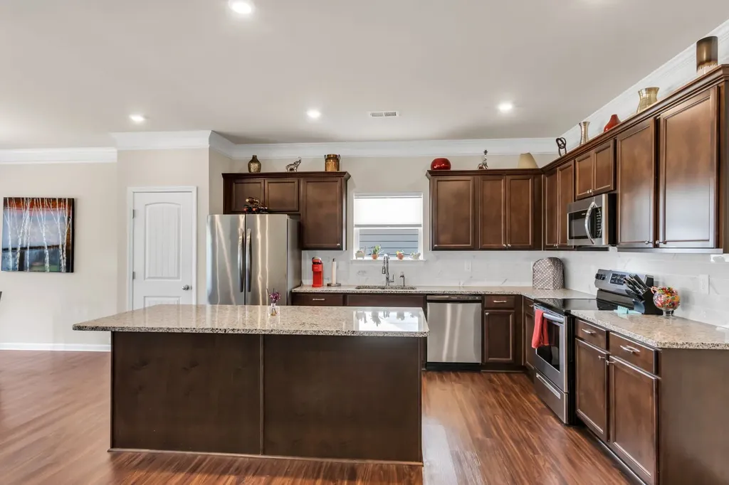 3722 Pelham Wood Drive Murfreesboro TN 37128