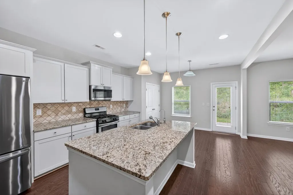 3026 Dove Ct, N Spring Hill TN 37174