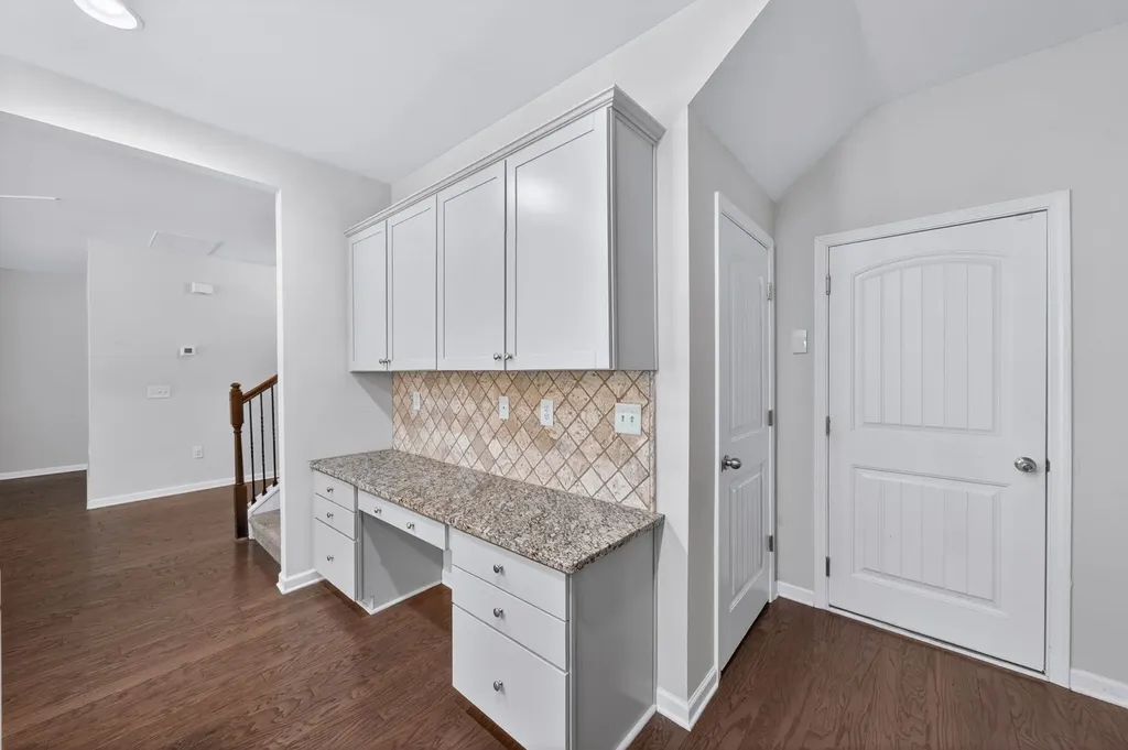 3026 Dove Ct, N Spring Hill TN 37174