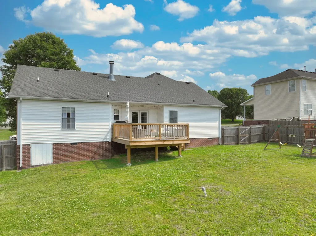1004 Kiser Avenue Hendersonville TN 37075