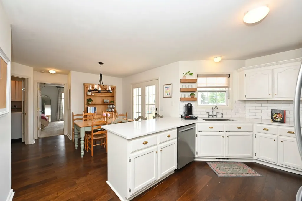 1004 Kiser Avenue Hendersonville TN 37075