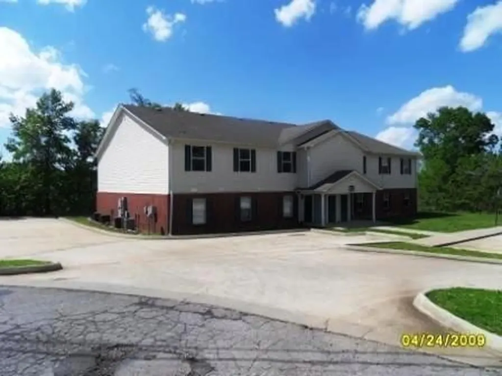 2113 Ringgold Court Clarksville TN 37042