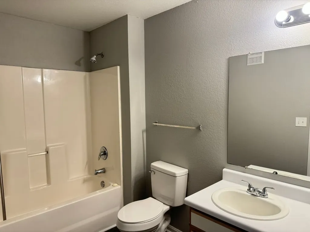 2113 Ringgold Court Clarksville TN 37042