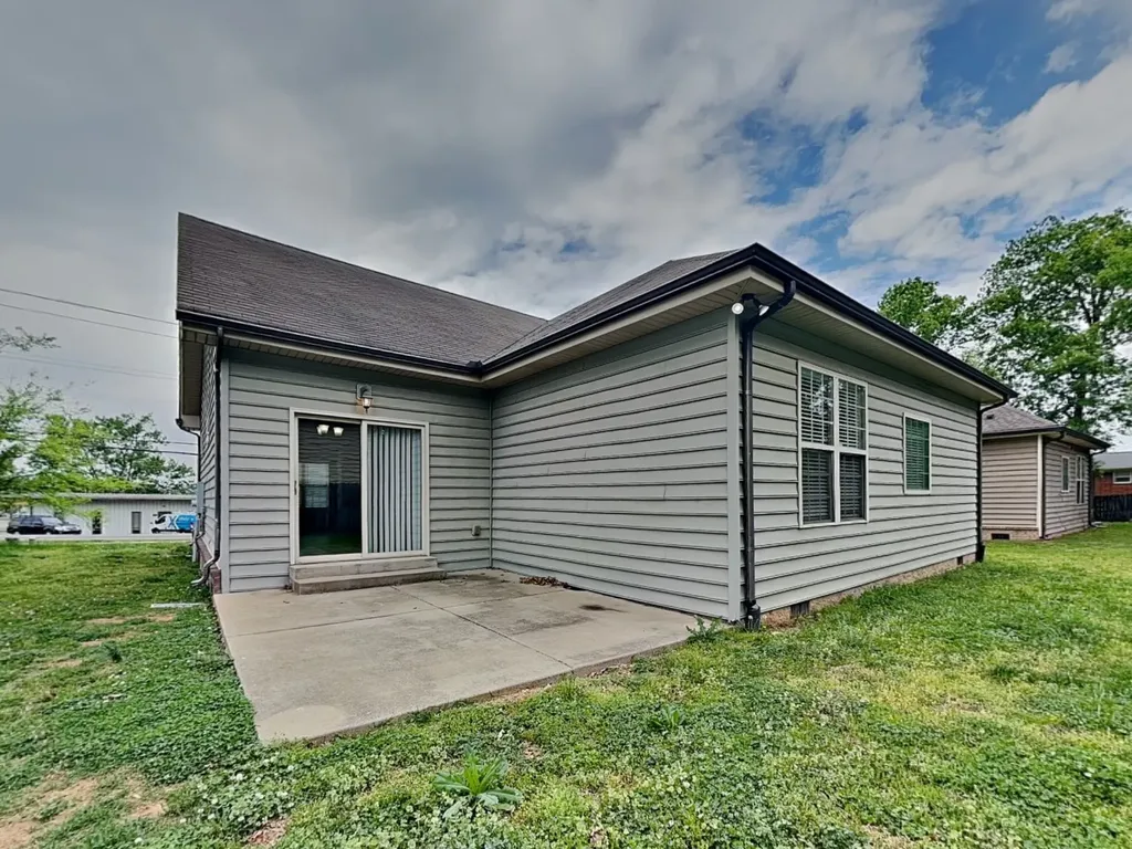 839 S Westland Avenue Gallatin TN 37066