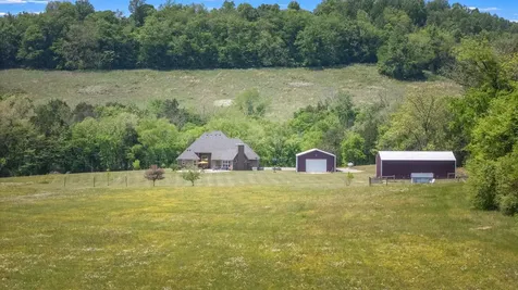 50 Bill Edde Road Belvidere TN 37306