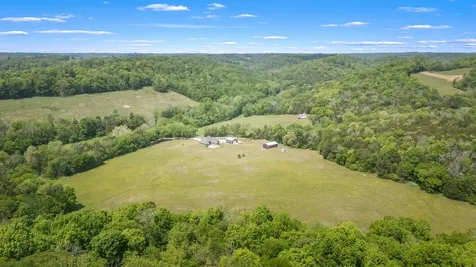 50 Bill Edde Road Belvidere TN 37306
