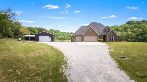 50 Bill Edde Road Belvidere TN 37306