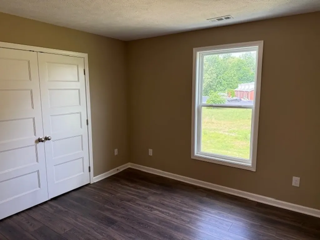 740 Kings Lane Tullahoma TN 37388