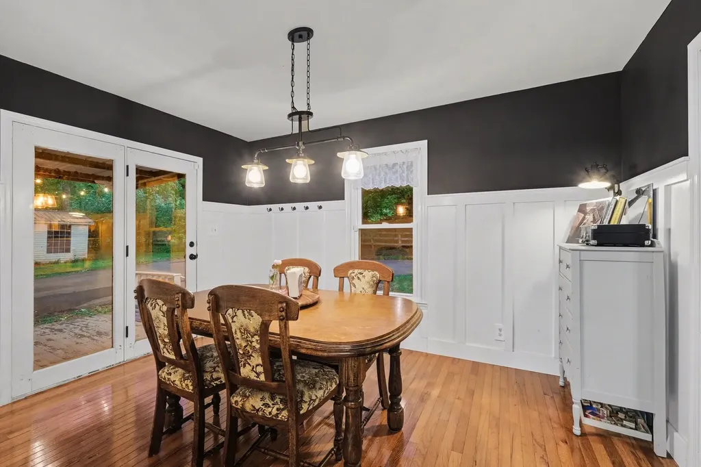 2020 Estes Lane Columbia TN 38401
