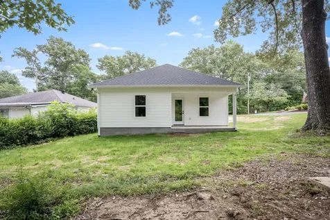 816 W Lincoln Street Tullahoma TN 37388