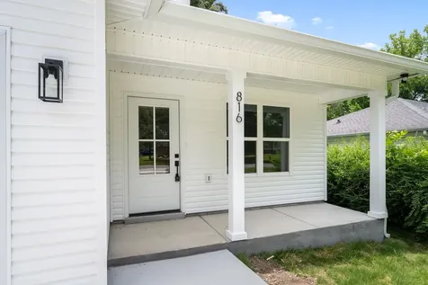 816 W Lincoln Street Tullahoma TN 37388